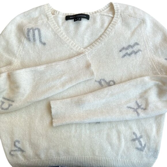 Skull Cashmere off-white with zodiac signs detail V-neck sweater size XS - Picture 4 of 6